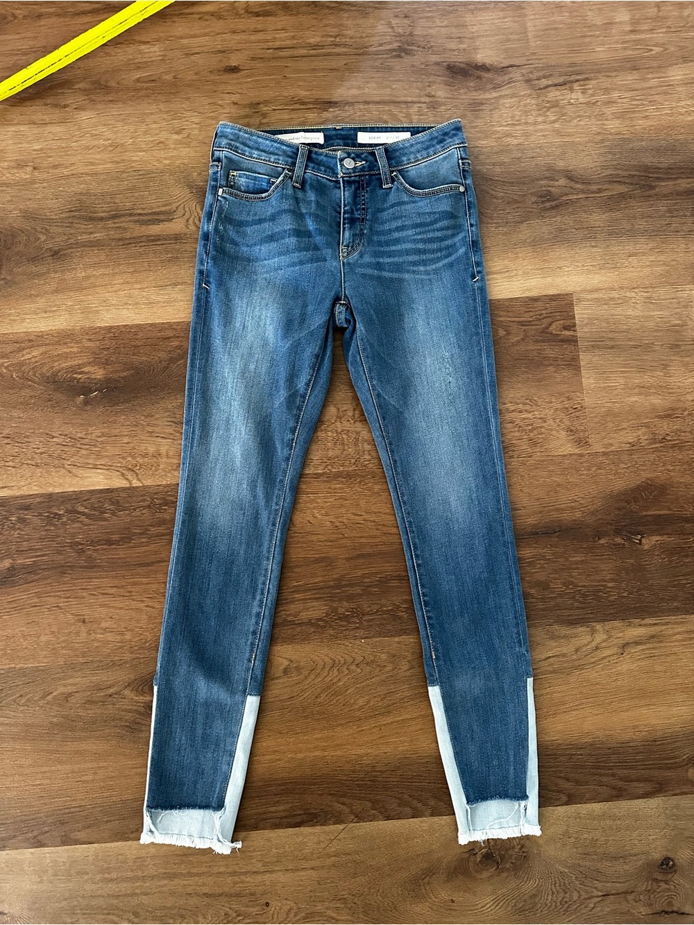 Anthropologie Pilcro and The Letterpress Script Skinny Jeans Two Tone Hem Frayed